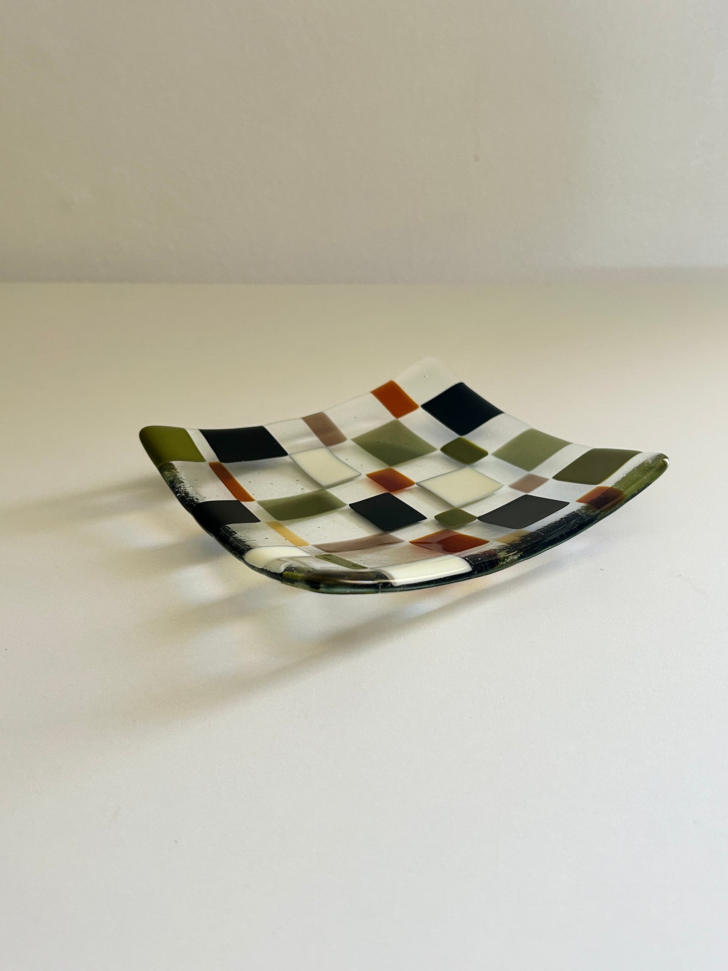 vivienne tray